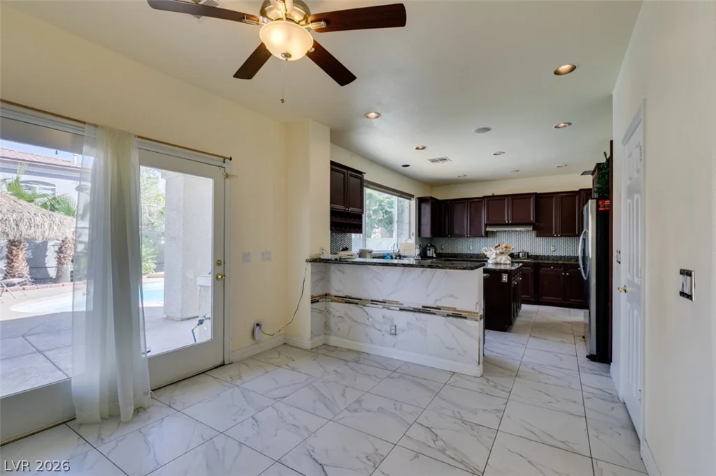 10 Gulf Pines, Las Vegas, NV 89148