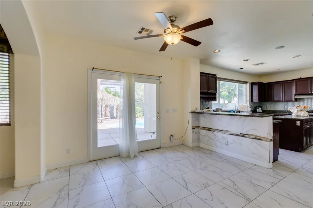 10 Gulf Pines, Las Vegas, NV 89148
