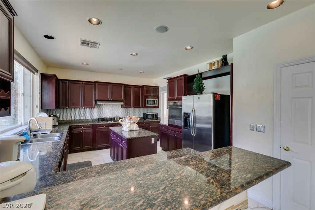 10 Gulf Pines, Las Vegas, NV 89148