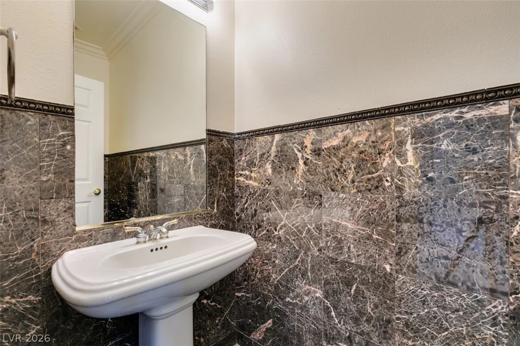 10 Gulf Pines, Las Vegas, NV 89148