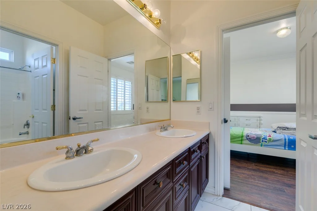 10 Gulf Pines, Las Vegas, NV 89148
