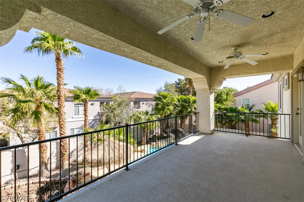 10 Gulf Pines, Las Vegas, NV 89148