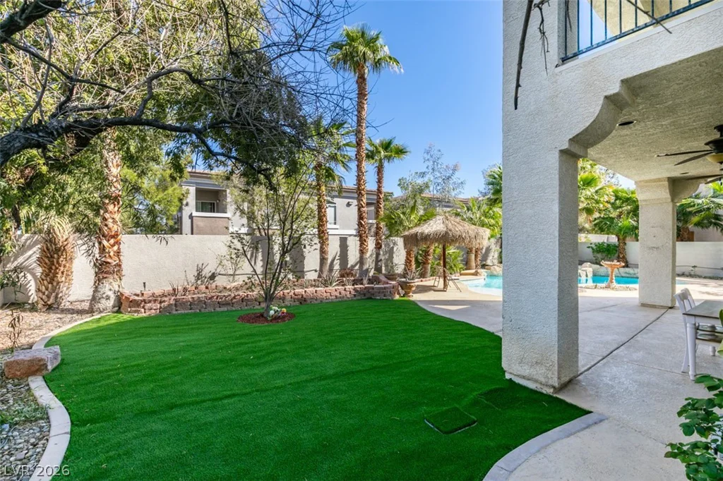10 Gulf Pines, Las Vegas, NV 89148