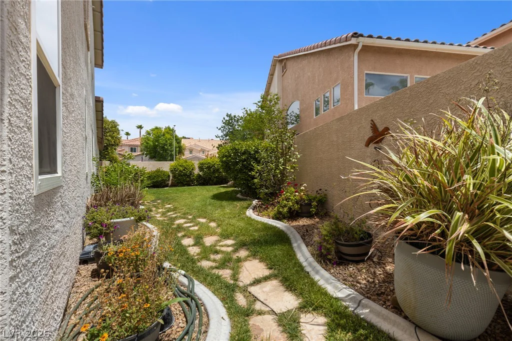 1569 Ravanusa, Henderson, NV 89052