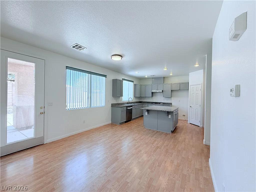 8938 Sanibel Shore, Las Vegas, NV 89147