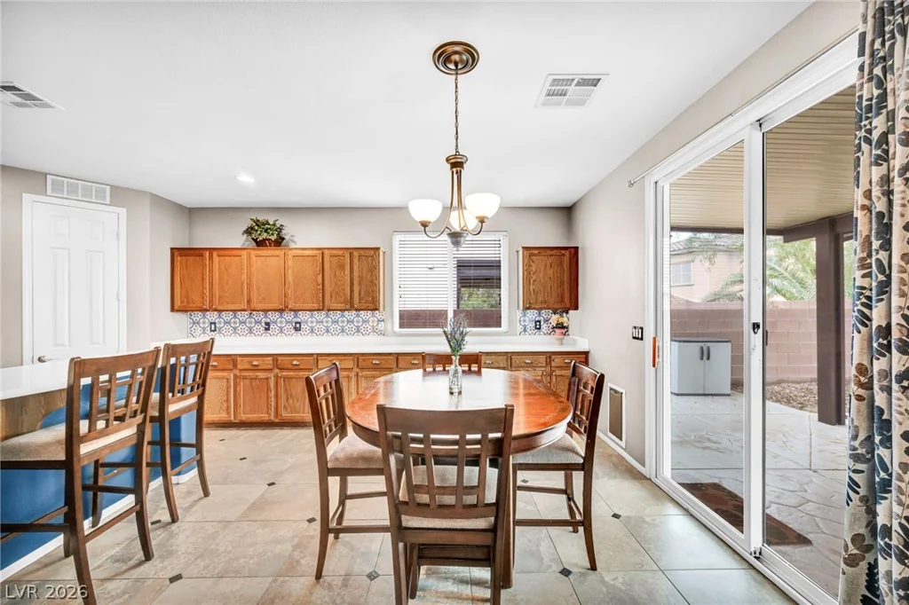 1080 Robin Leaf, Las Vegas, NV 89138