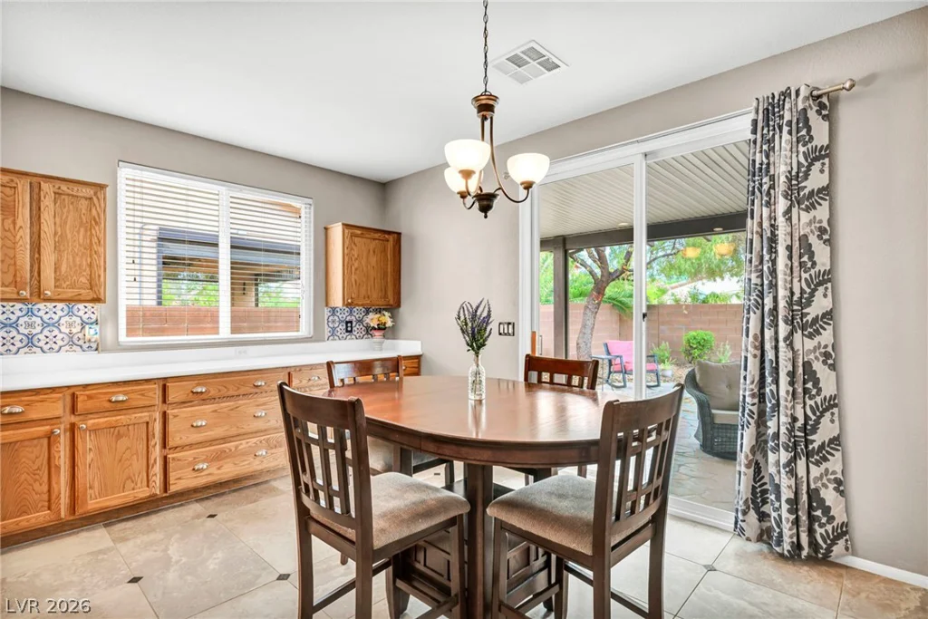 1080 Robin Leaf, Las Vegas, NV 89138
