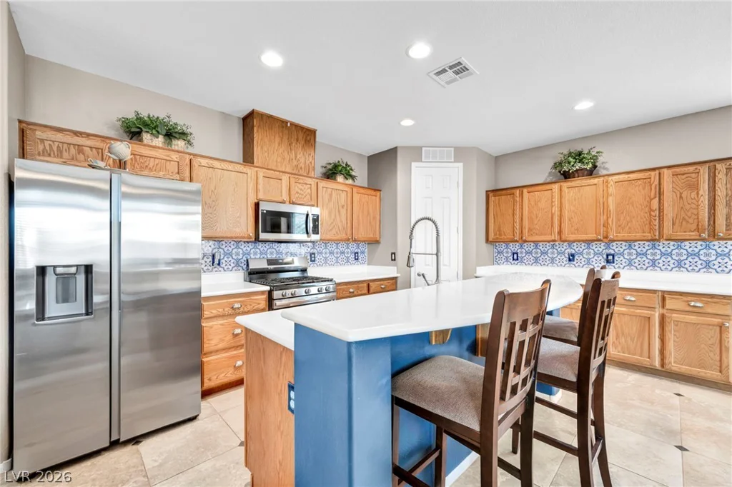 1080 Robin Leaf, Las Vegas, NV 89138
