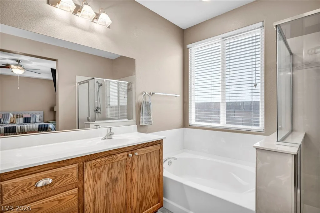 1080 Robin Leaf, Las Vegas, NV 89138