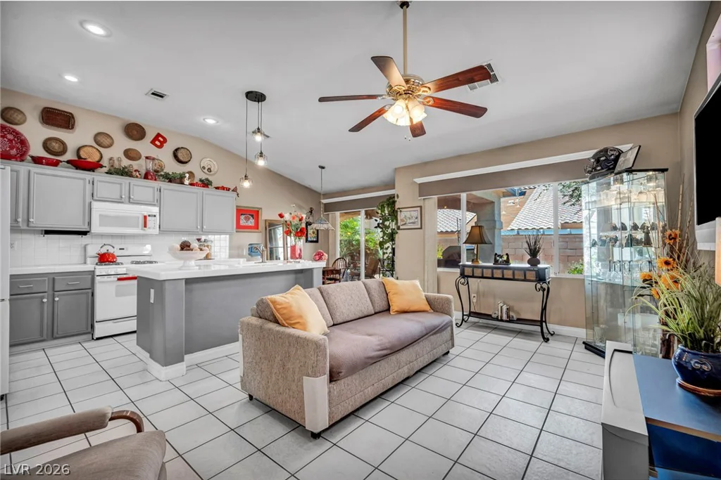 6330 Berry Patch, Las Vegas, NV 89142