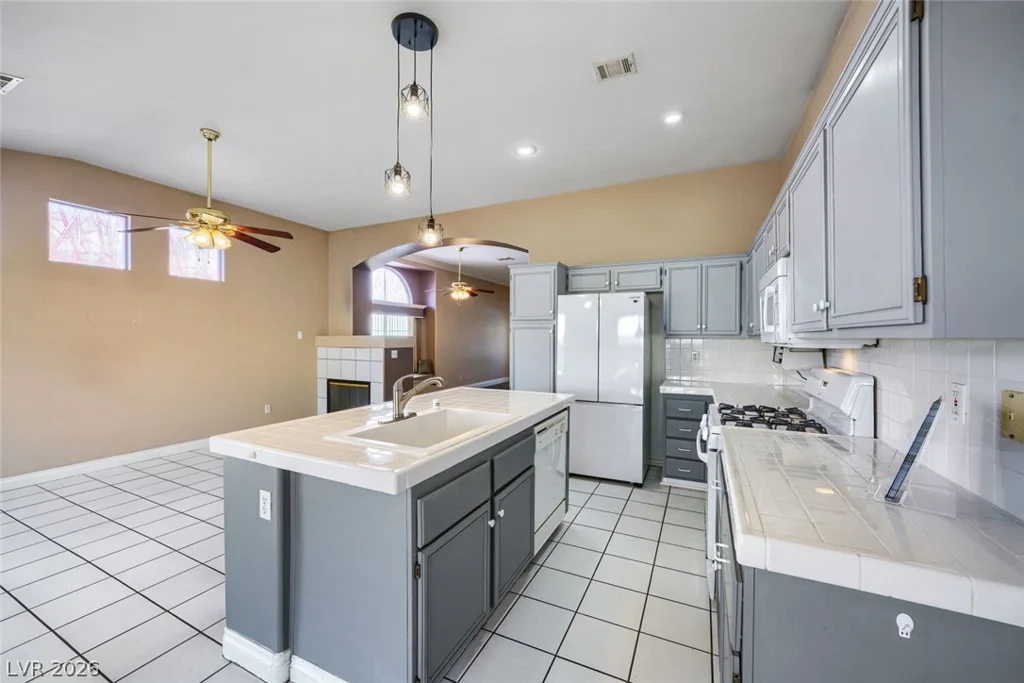 6330 Berry Patch, Las Vegas, NV 89142