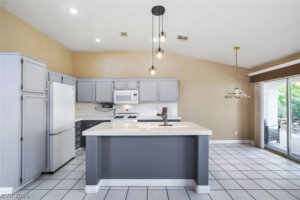 6330 Berry Patch, Las Vegas, NV 89142