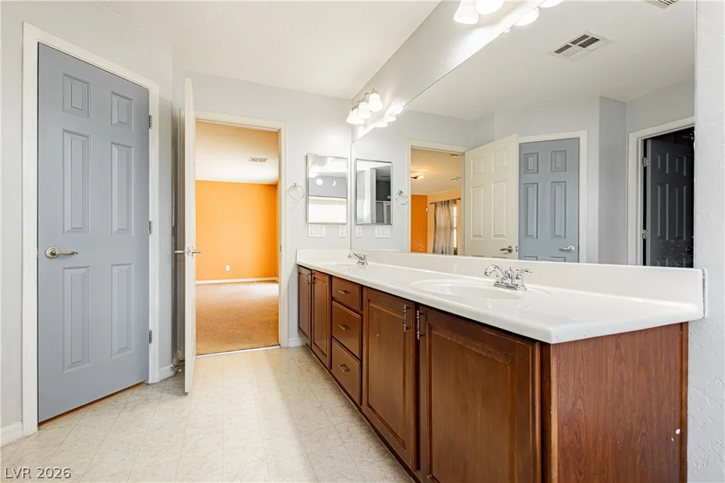 11845 Alava, Las Vegas, NV 89138