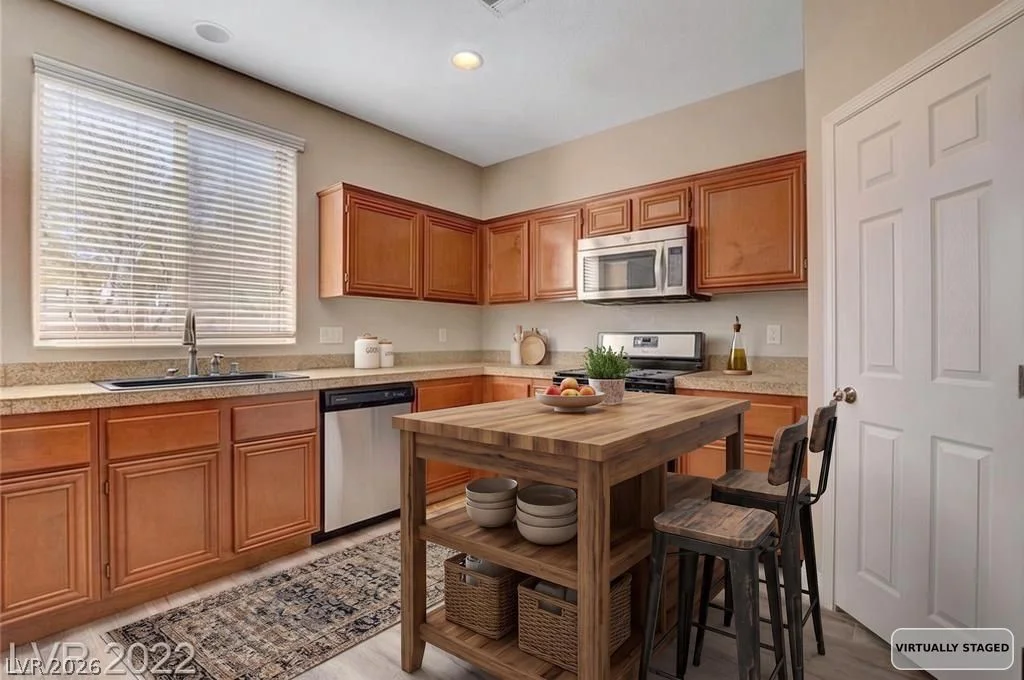 9737 Villa Cache, Las Vegas, NV 89148