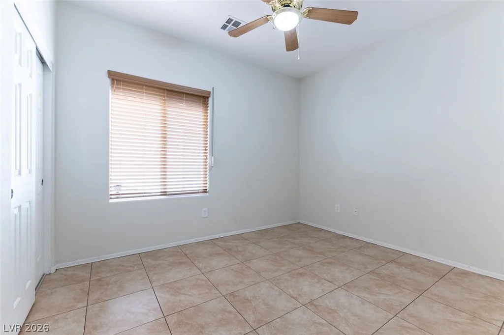 2113 Crake, North Las Vegas, NV 89084