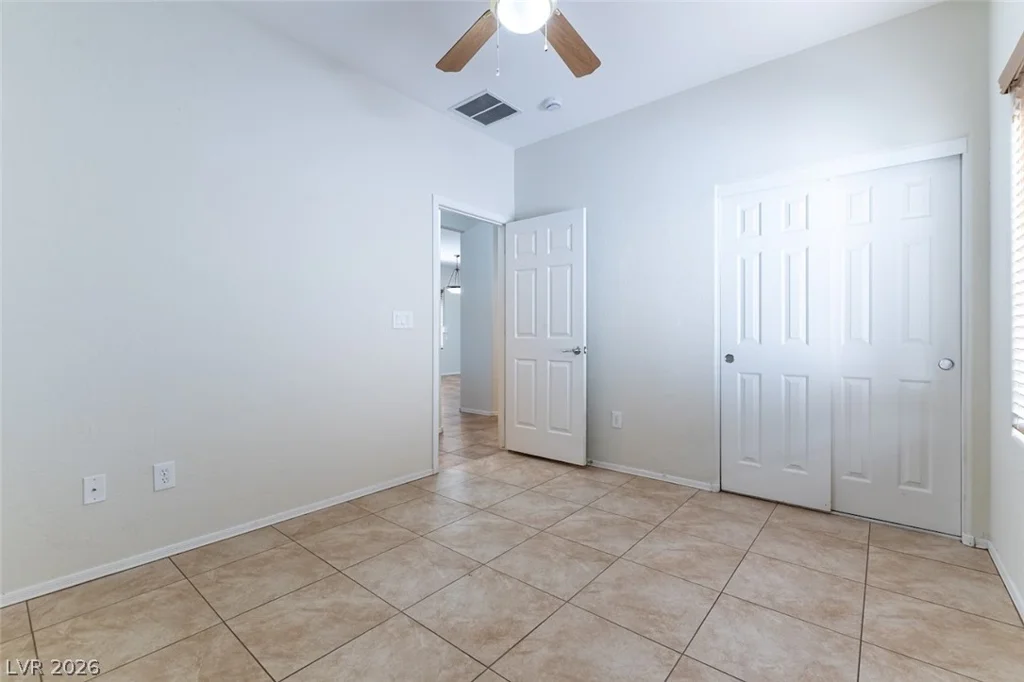 2113 Crake, North Las Vegas, NV 89084