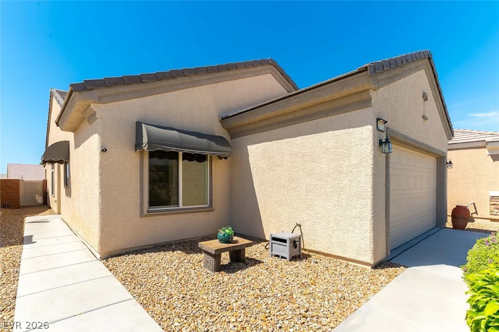 2113 Crake, North Las Vegas, NV 89084