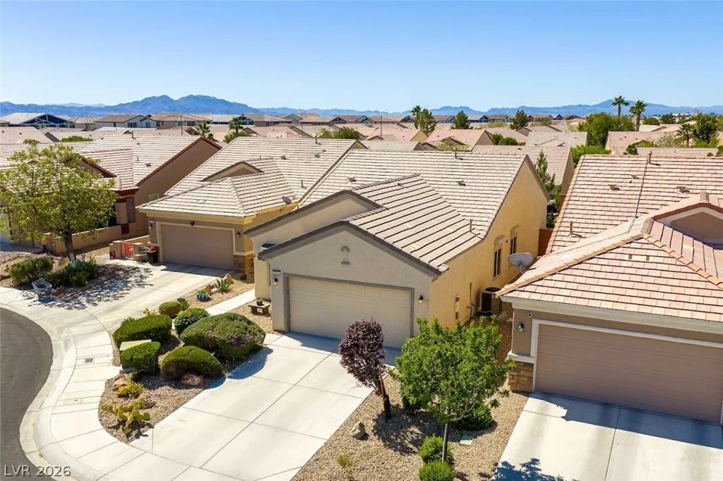2113 Crake, North Las Vegas, NV 89084