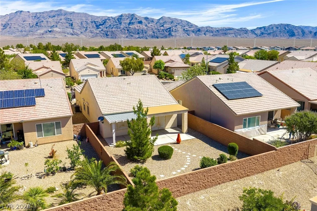 2113 Crake, North Las Vegas, NV 89084