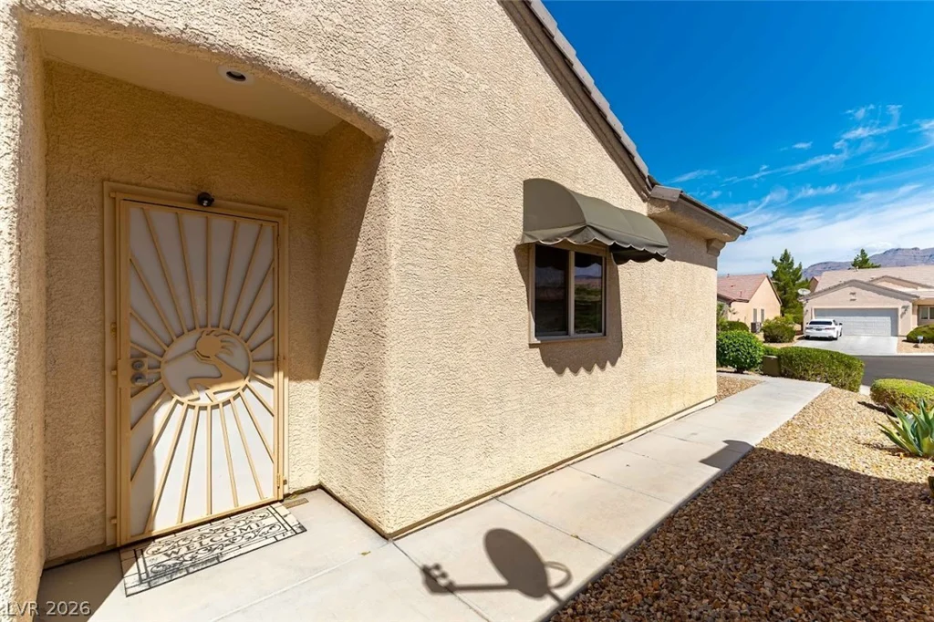 2113 Crake, North Las Vegas, NV 89084