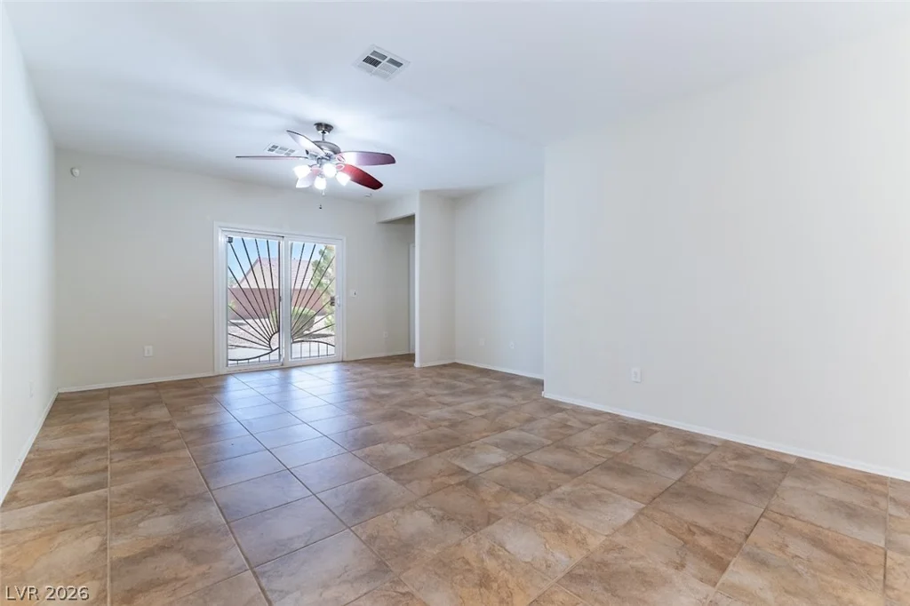 2113 Crake, North Las Vegas, NV 89084
