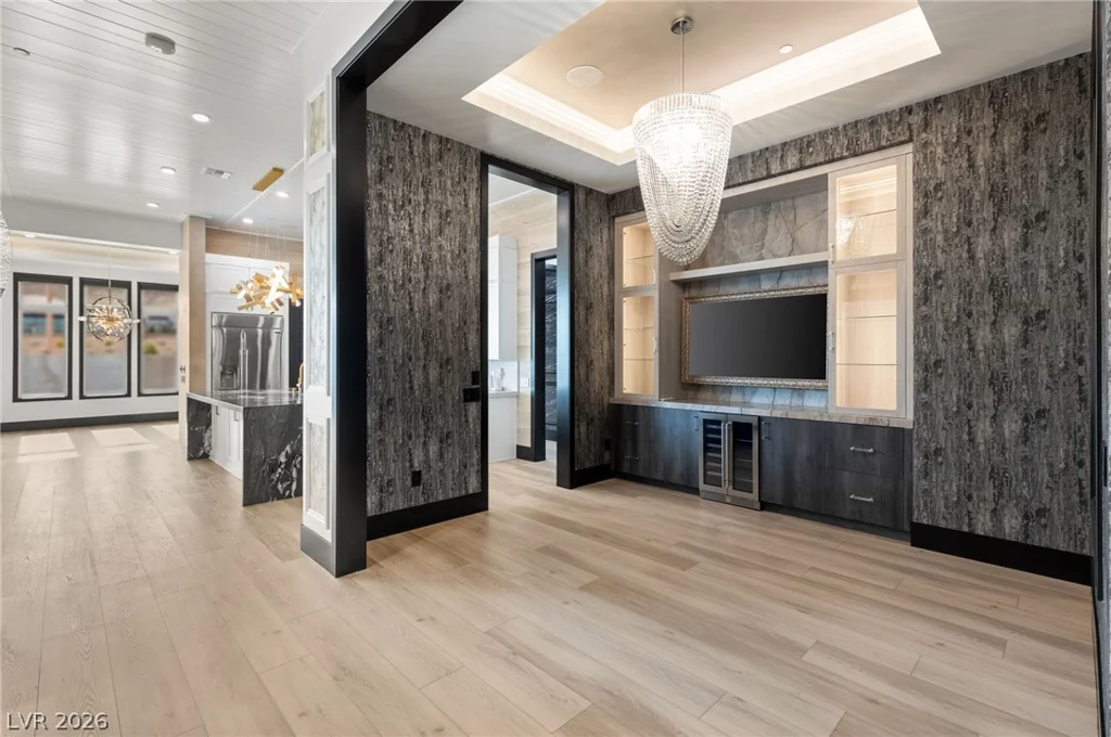 11041 Concord Valley, Las Vegas, NV 89135