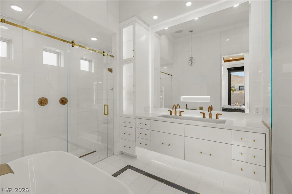 11041 Concord Valley, Las Vegas, NV 89135