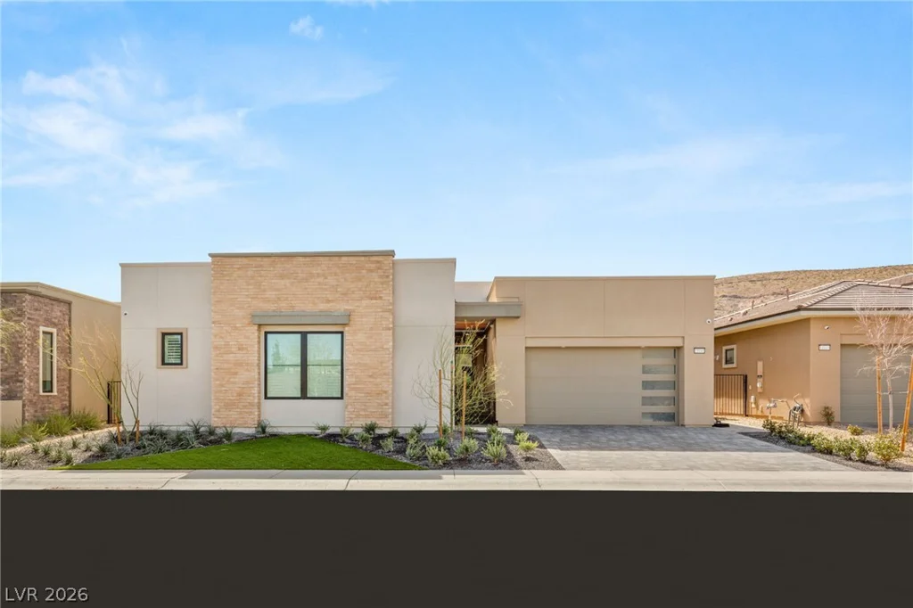 11041 Concord Valley, Las Vegas, NV 89135