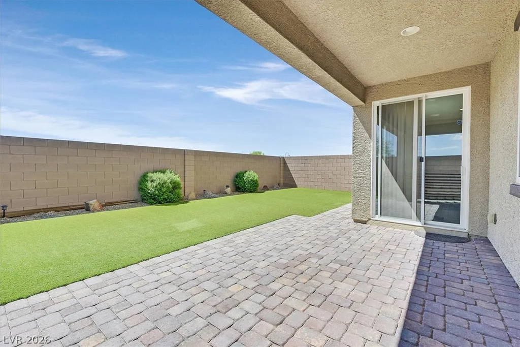 10593 Giant Cardon, Las Vegas, NV 89179