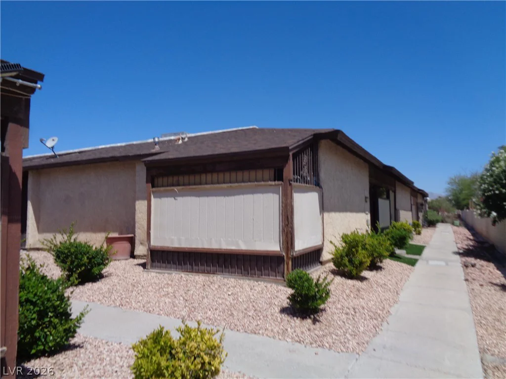 3016 Saint George, North Las Vegas, NV 89030