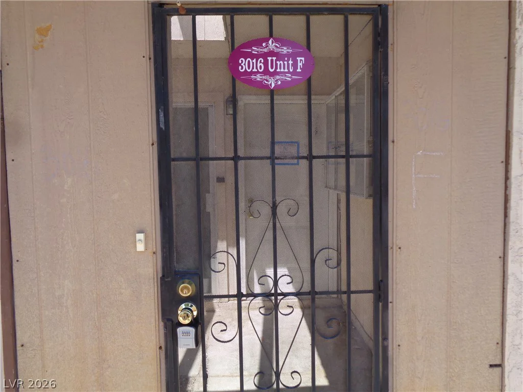 3016 Saint George, North Las Vegas, NV 89030