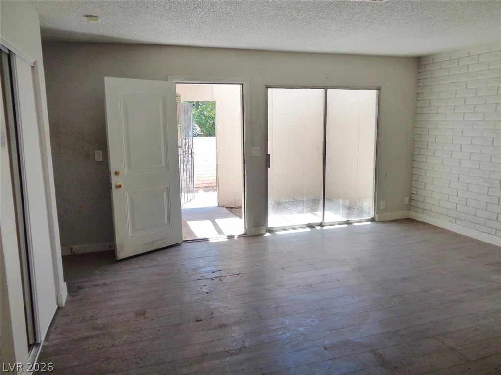 3016 Saint George, North Las Vegas, NV 89030