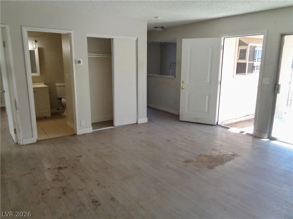 3016 Saint George, North Las Vegas, NV 89030