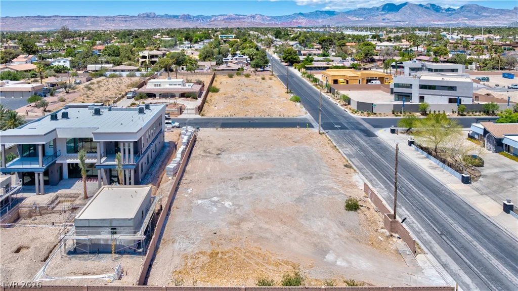 Montessouri, Las Vegas, NV 89117