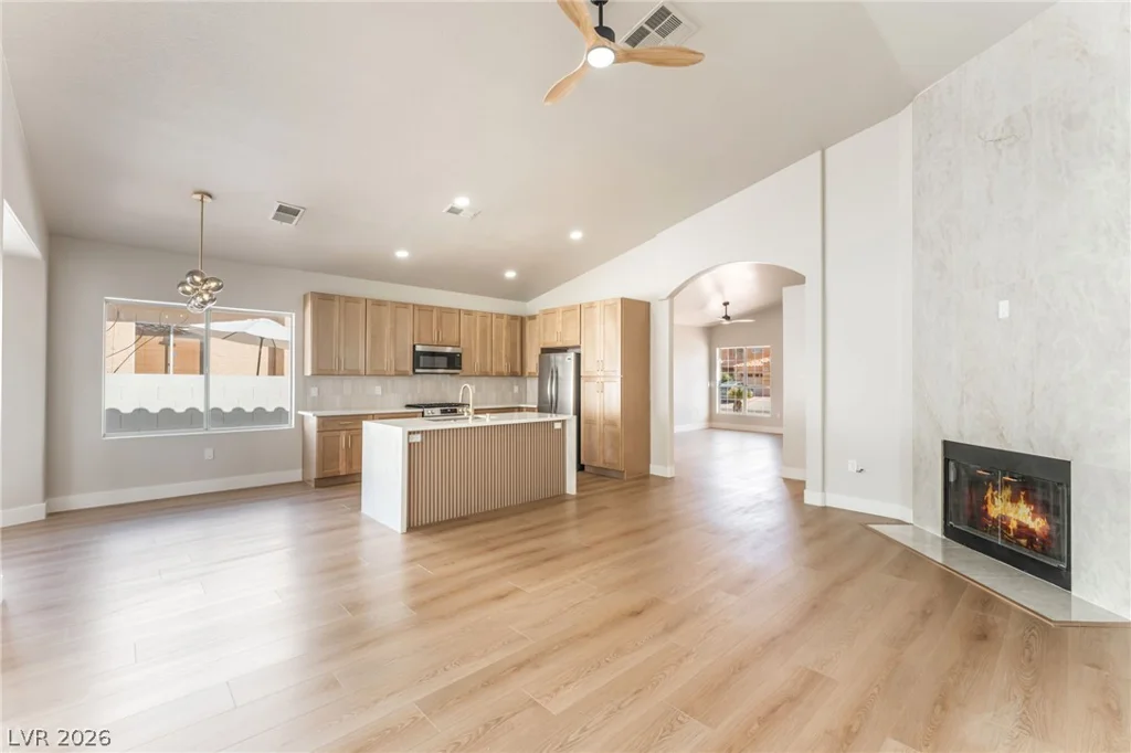 8417 Bay Crest, Las Vegas, NV 89128
