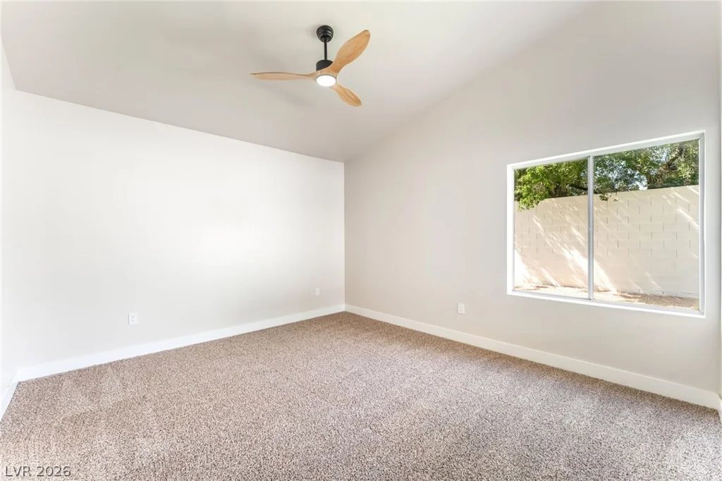 8417 Bay Crest, Las Vegas, NV 89128