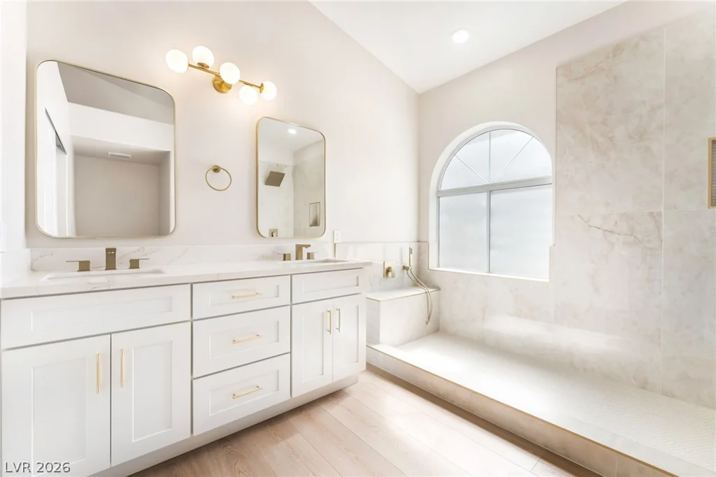 8417 Bay Crest, Las Vegas, NV 89128