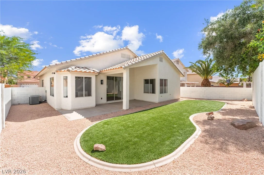 8417 Bay Crest, Las Vegas, NV 89128
