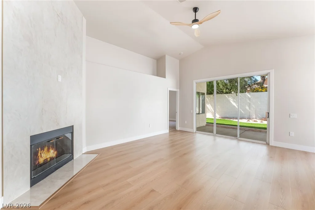 8417 Bay Crest, Las Vegas, NV 89128