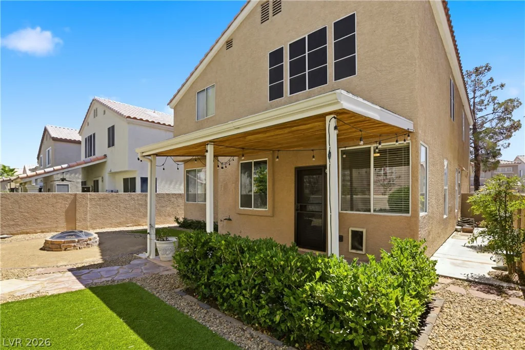 2221 Juniper Berry, Las Vegas, NV 89134
