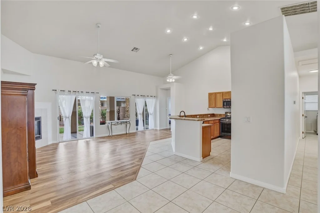 5605 Grand Guiness, Las Vegas, NV 89130