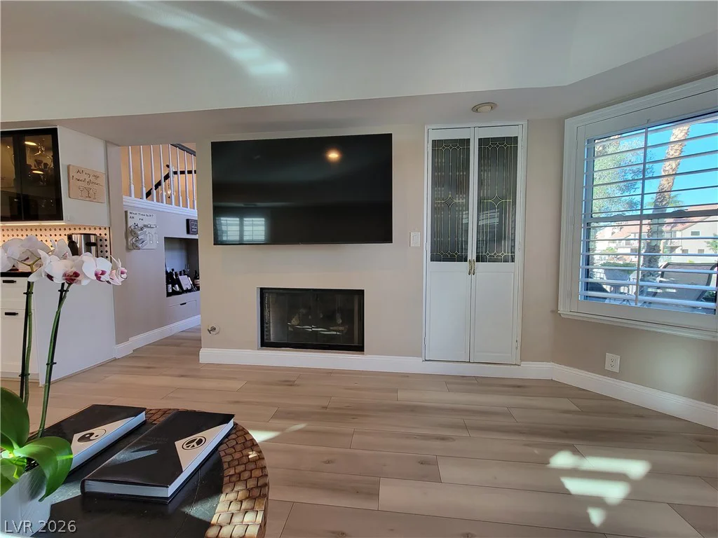 3020 Waterside, Las Vegas, NV 89117