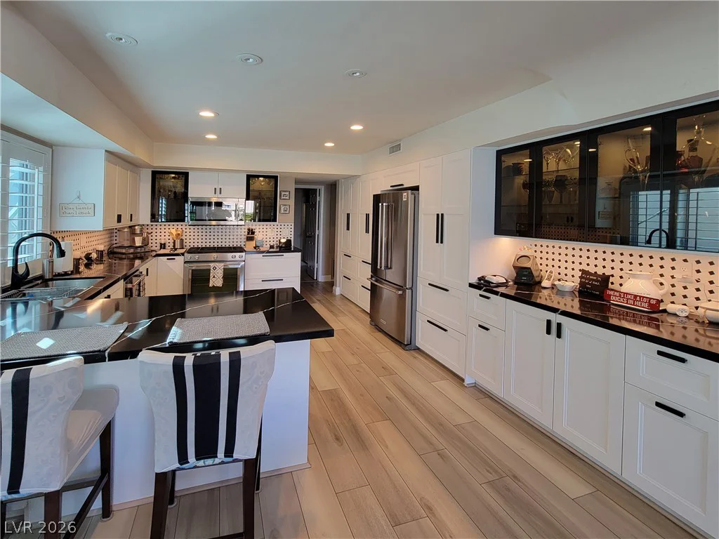 3020 Waterside, Las Vegas, NV 89117