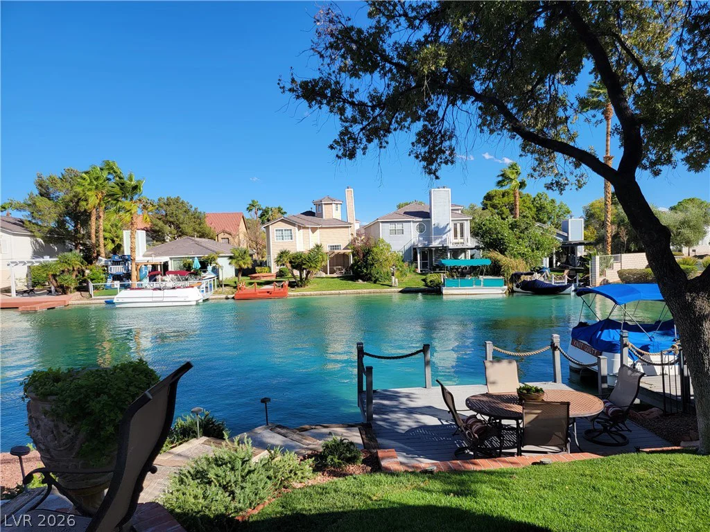 3020 Waterside, Las Vegas, NV 89117