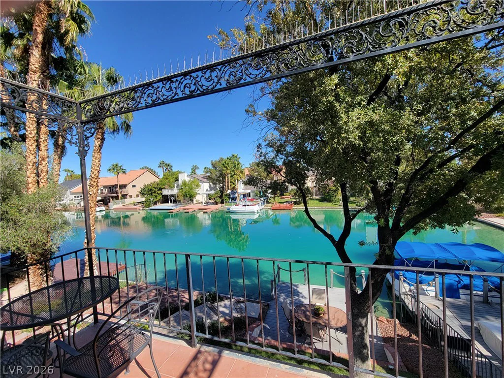 3020 Waterside, Las Vegas, NV 89117