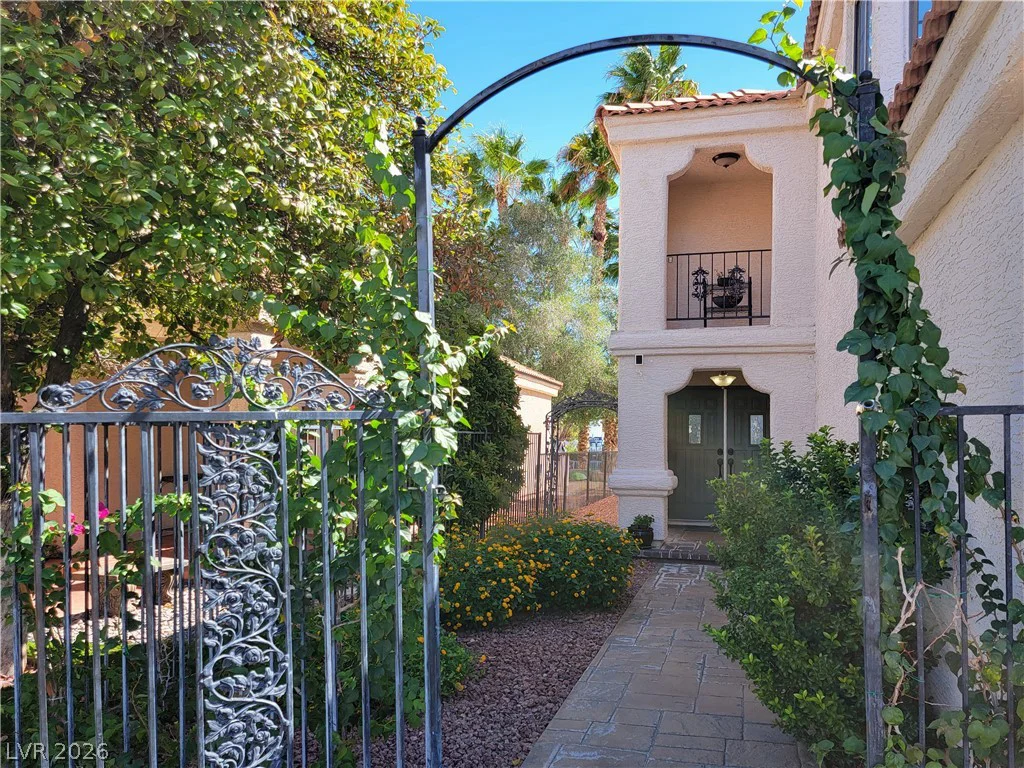 3020 Waterside, Las Vegas, NV 89117
