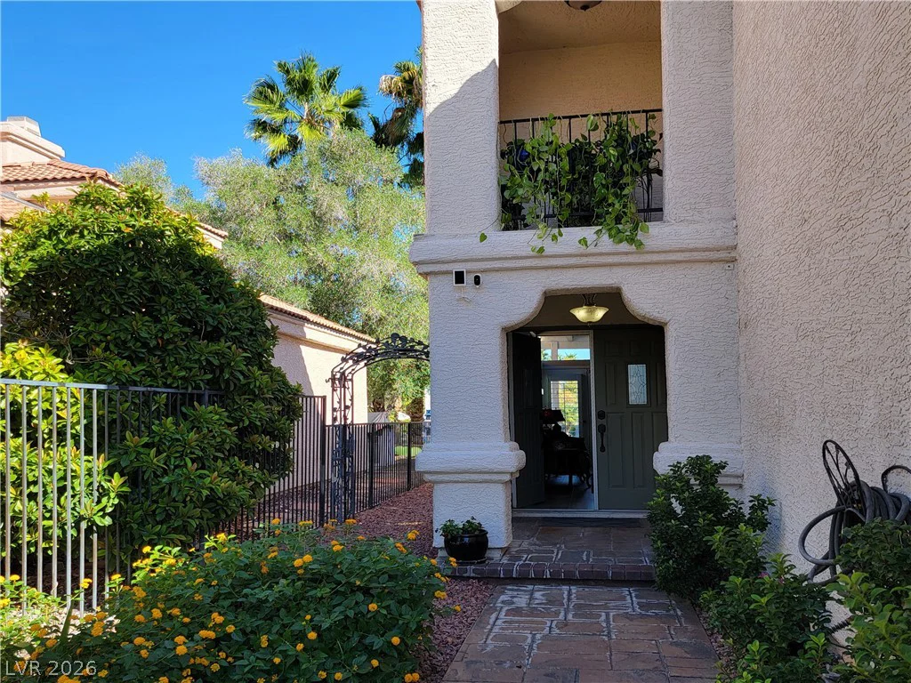 3020 Waterside, Las Vegas, NV 89117