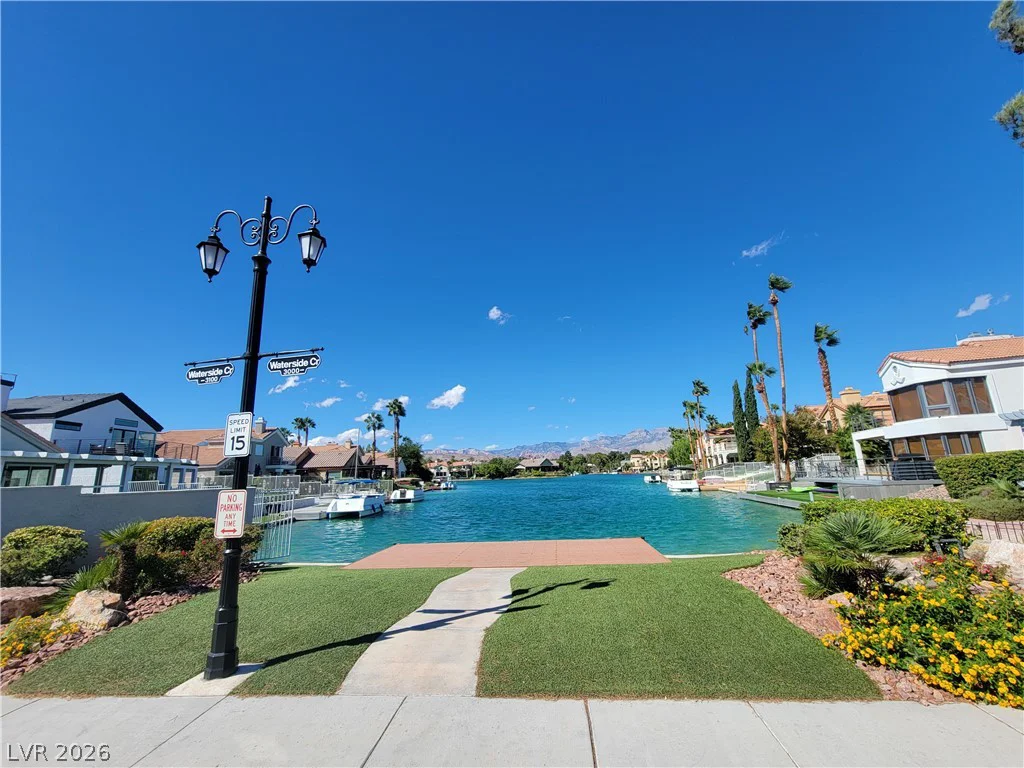 3020 Waterside, Las Vegas, NV 89117