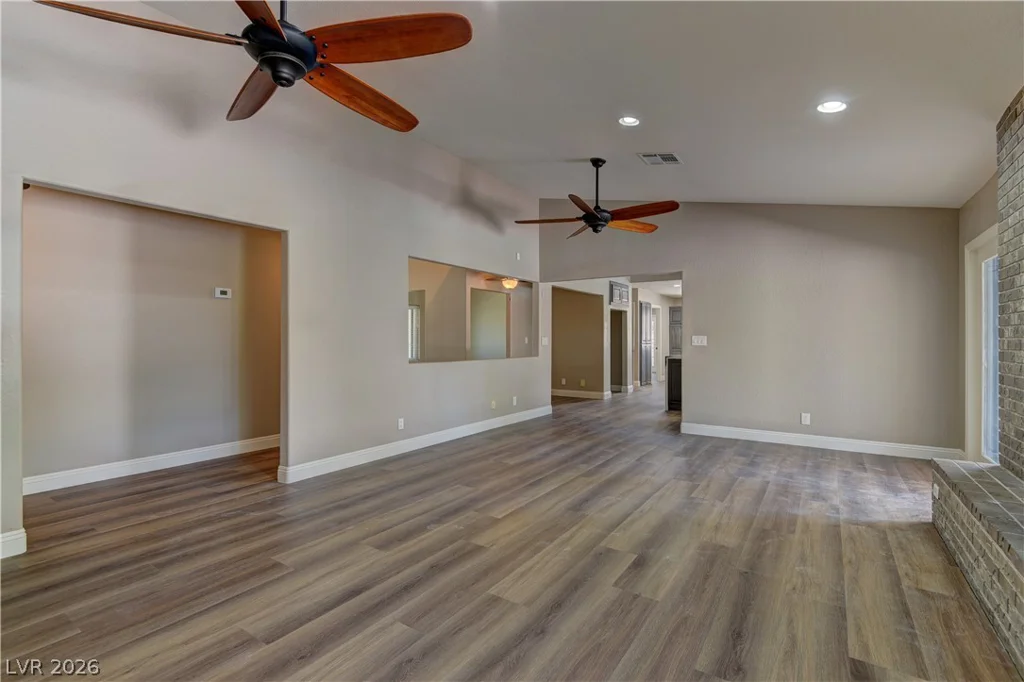 187 Ebb Tide, Las Vegas, NV 89123