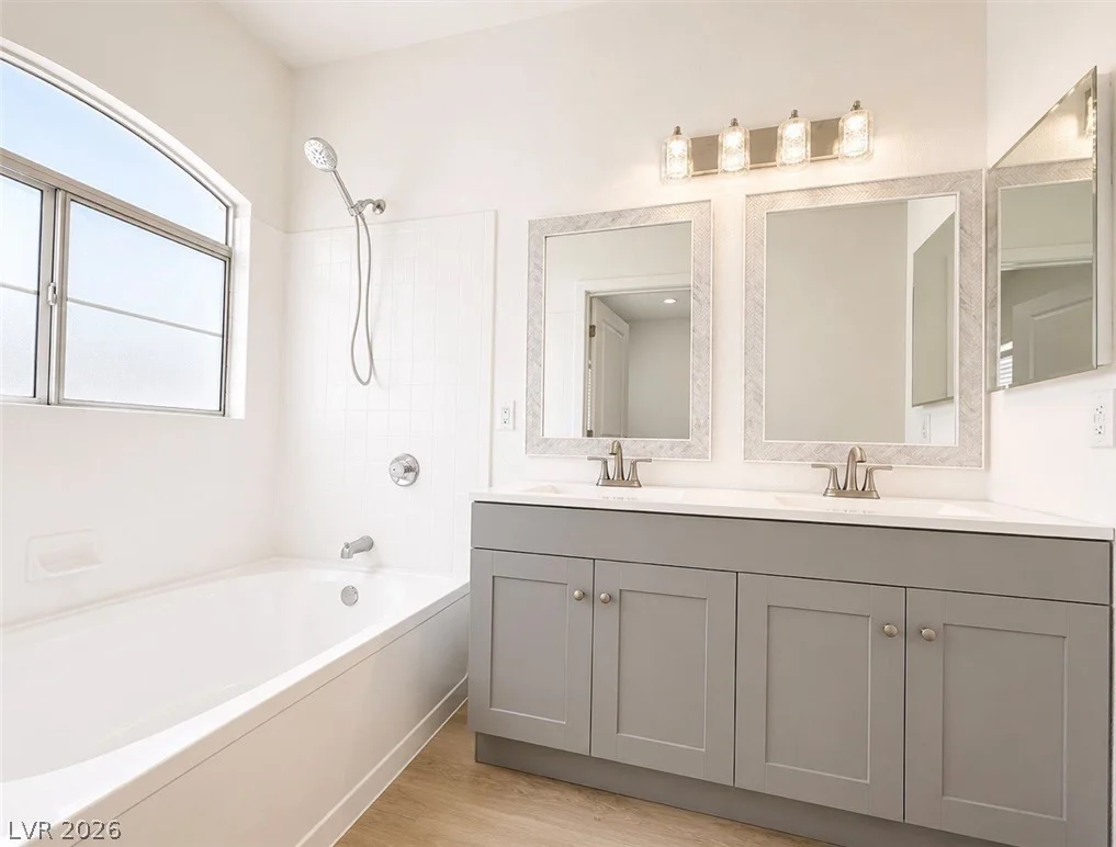 5415 Harmon, Las Vegas, NV 89103